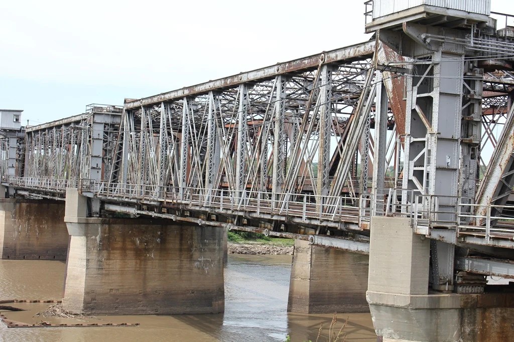 UP Kansas River Bridge 2
